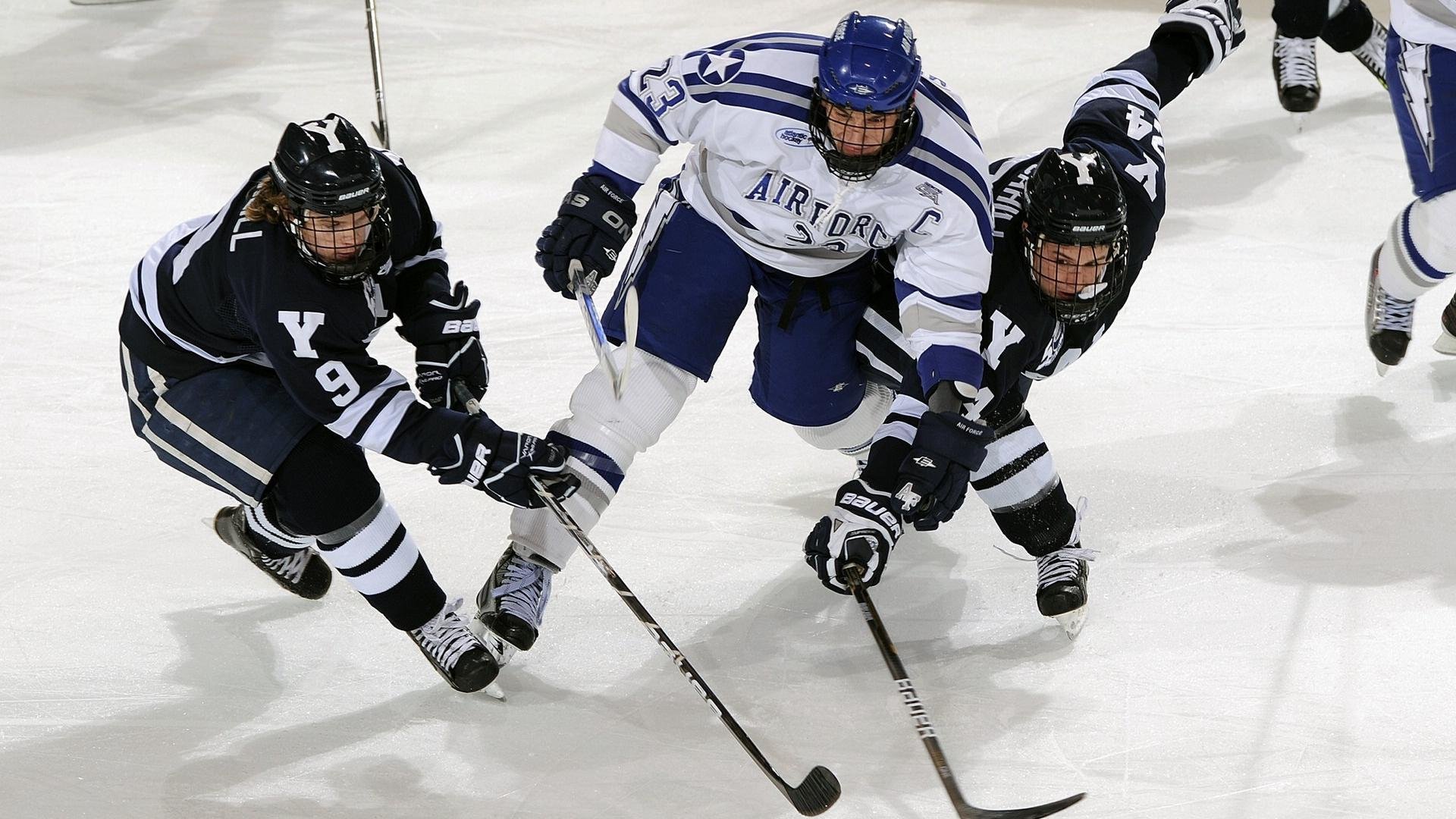 世界杯门将点球大战数据：猜对方向却未扑出球次数统计惊人