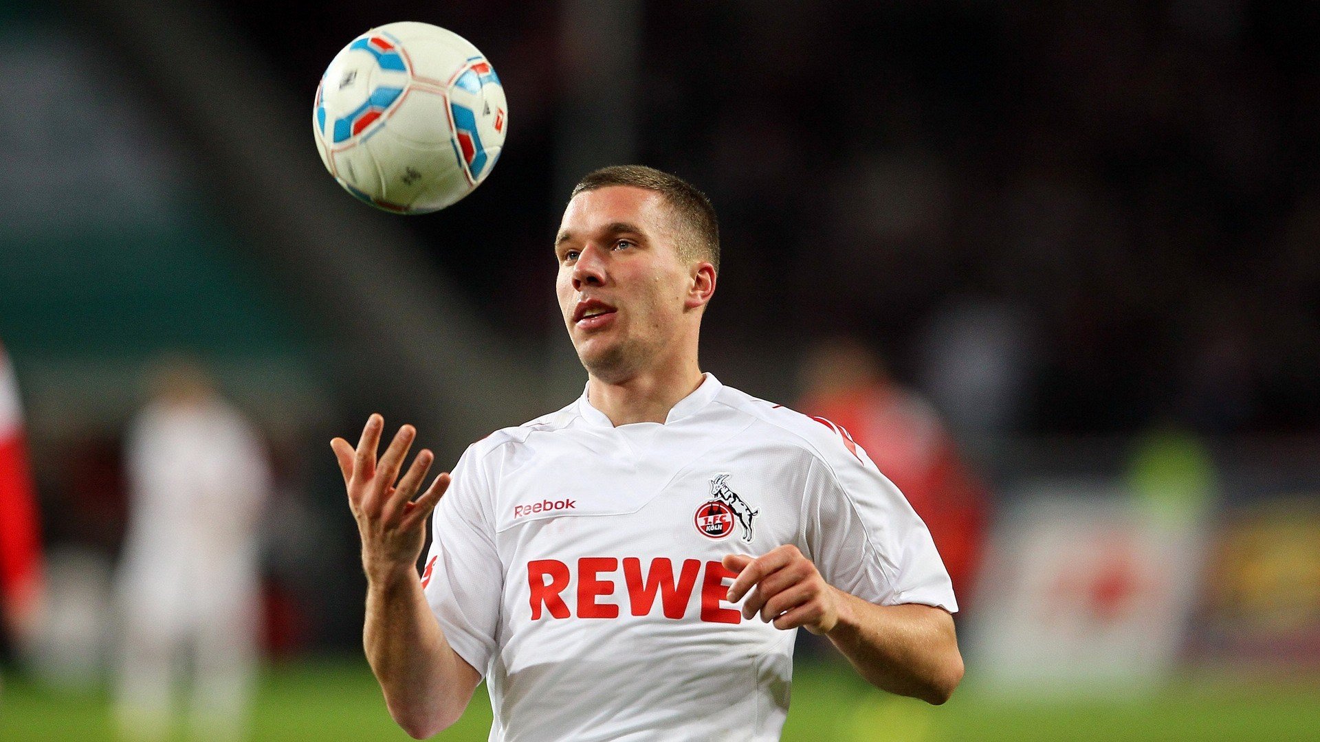 排球扣杀引爆全场